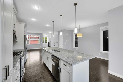95 Redstone Park Ne, Calgary, AB 