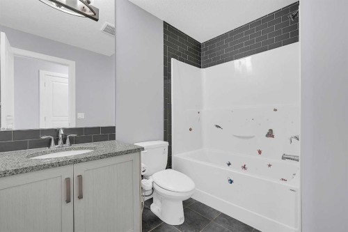 95 Redstone Park Ne, Calgary, AB 