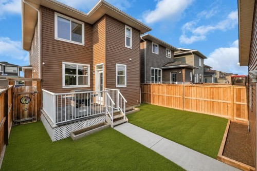 95 Redstone Park Ne, Calgary, AB 