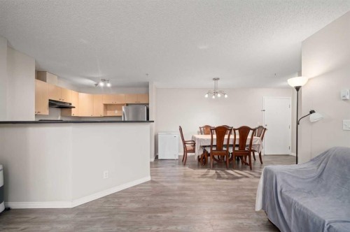 2105-2371 Eversyde Avenue Sw, Calgary, AB - Indoor