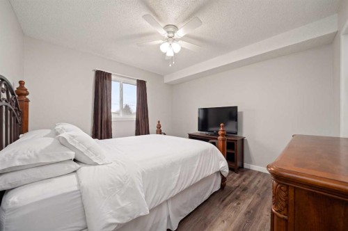 2105-2371 Eversyde Avenue Sw, Calgary, AB - Indoor Photo Showing Bedroom