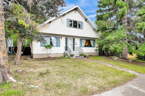 5820 Dalmead Crescent Nw, Calgary, AB - Outdoor