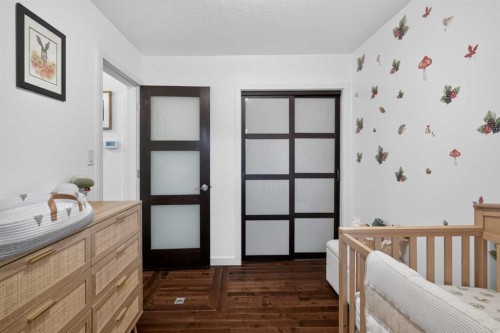 6324 Bowmont Crescent Nw, Calgary, AB - Indoor