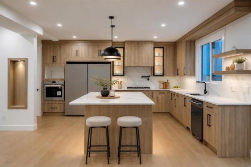 135 South Shore Road, Chestermere, AB - Indoor Photo Showing Kitchen
