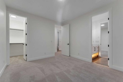 135 South Shore Road, Chestermere, AB - Indoor Photo Showing Other Room