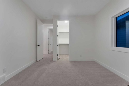 135 South Shore Road, Chestermere, AB - Indoor Photo Showing Other Room