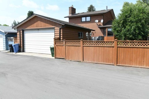168 Templewood Drive Ne, Calgary, AB - Outdoor With Exterior