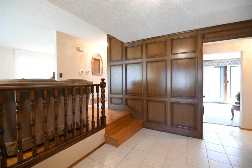 168 Templewood Drive Ne, Calgary, AB - Indoor Photo Showing Other Room