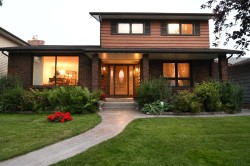 168 Templewood Drive NE Calgary, AB T1Y 4G8