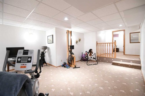 168 Templewood Drive Ne, Calgary, AB - Indoor