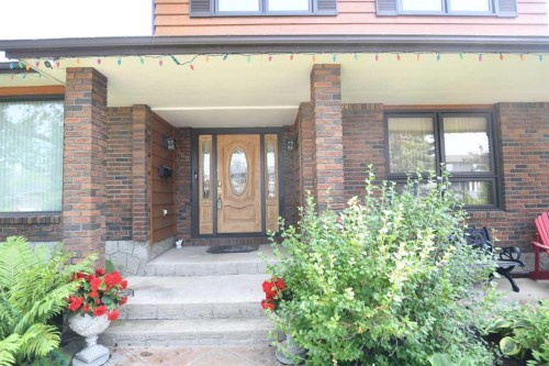 168 Templewood Drive Ne, Calgary, AB - Outdoor