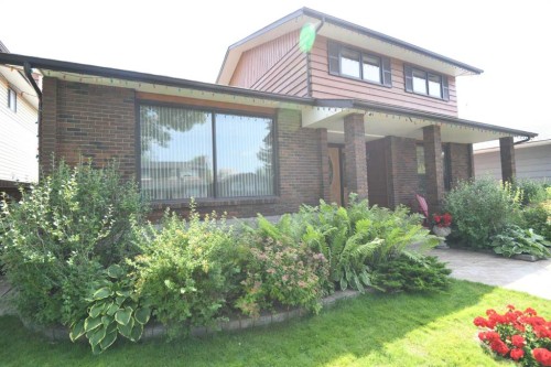 168 Templewood Drive Ne, Calgary, AB - Outdoor