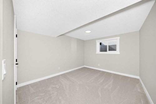 704 Malvern Drive Ne, Calgary, AB - Indoor Photo Showing Other Room