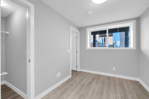 924 Sage Hill Grove Nw, Calgary, AB - Indoor Photo Showing Other Room