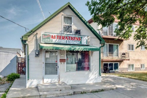 632 Marsh Road Ne, Calgary, AB - Outdoor