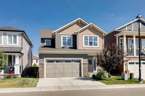 208 Osborne Green SW Airdrie, AB T4B 5E4
