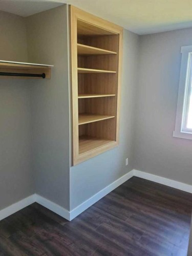 10301 103Rd Street, High Level, AB - Indoor Photo Showing Other Room