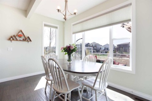 87 Baywater Rise Sw, Airdrie, AB - Indoor Photo Showing Dining Room
