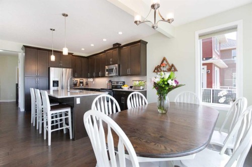 87 Baywater Rise Sw, Airdrie, AB - Indoor Photo Showing Dining Room