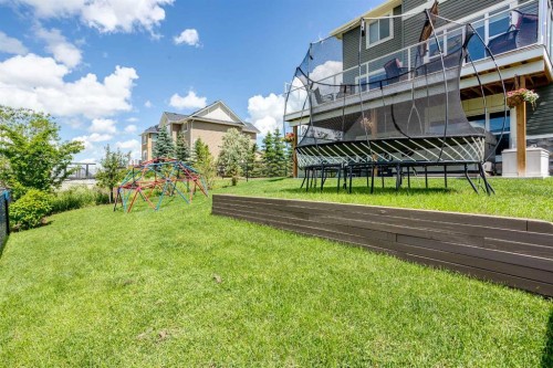 87 Baywater Rise Sw, Airdrie, AB - Outdoor