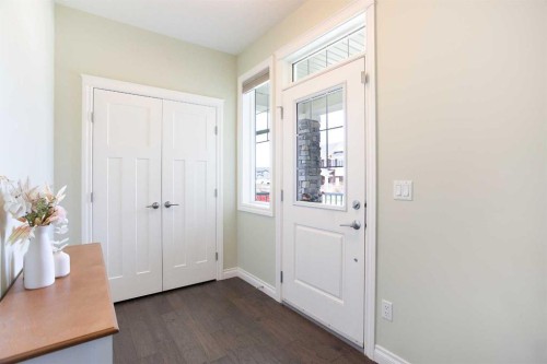 87 Baywater Rise Sw, Airdrie, AB - Indoor Photo Showing Other Room