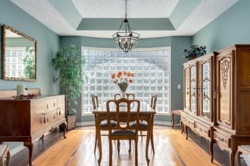 1001 East Chestermere Drive, Chestermere, AB - Indoor Photo Showing Dining Room