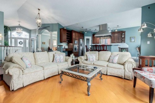 1001 East Chestermere Drive, Chestermere, AB - Indoor Photo Showing Living Room