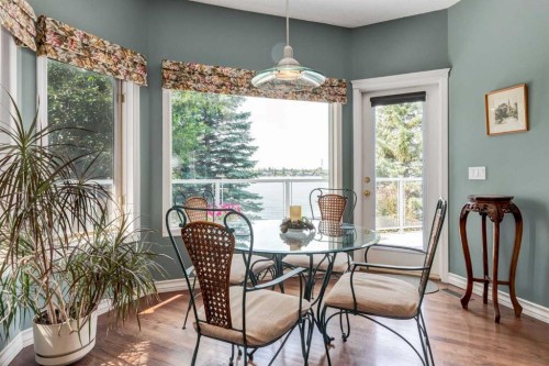 1001 East Chestermere Drive, Chestermere, AB - Indoor Photo Showing Dining Room