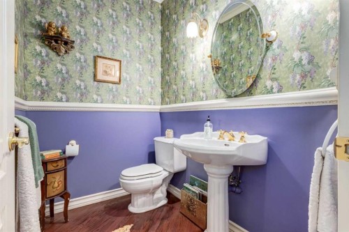 1001 East Chestermere Drive, Chestermere, AB - Indoor Photo Showing Bathroom