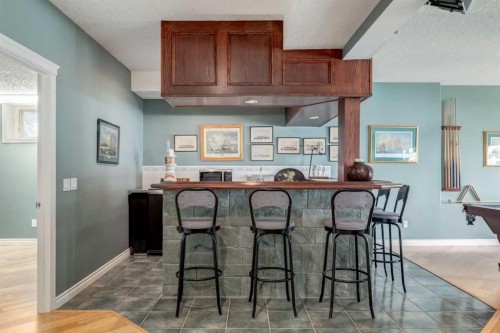 1001 East Chestermere Drive, Chestermere, AB - Indoor Photo Showing Dining Room