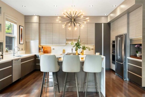 1215 Sifton Boulevard Sw, Calgary, AB - Indoor