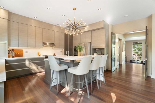 1215 Sifton Boulevard Sw, Calgary, AB - Indoor