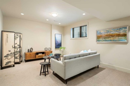 1215 Sifton Boulevard Sw, Calgary, AB - Indoor