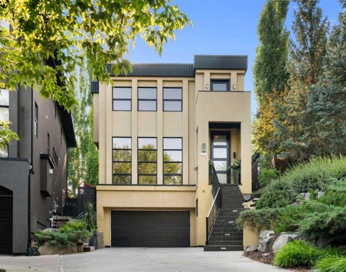 1215 Sifton Boulevard Sw, Calgary, AB - Outdoor