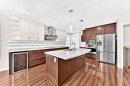 136 Midlawn Close Se, Calgary, AB 
