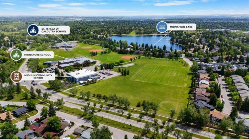 136 Midlawn Close Se, Calgary, AB - Outdoor With View