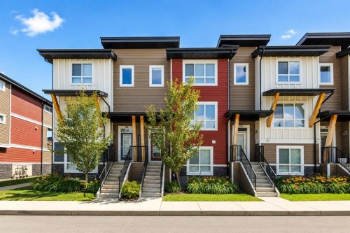 124 Walgrove Cove Se, Calgary, AB - Outdoor With Facade