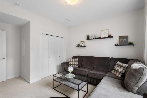124 Walgrove Cove Se, Calgary, AB - Indoor Photo Showing Living Room
