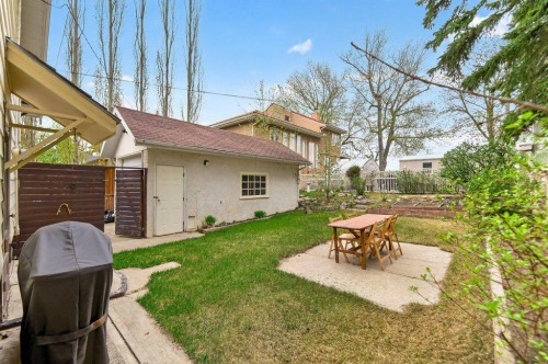 924 7A Street Nw, Calgary, AB - Outdoor