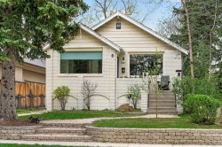 924 7A Street NW Calgary, AB T2M 3J3