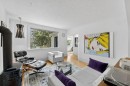 924 7A Street Nw, Calgary, AB  - Indoor Photo Showing Living Room 