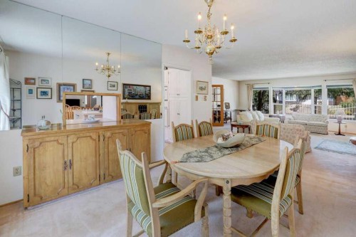 223 Willow Ridge Place Se, Calgary, AB - Indoor Photo Showing Dining Room