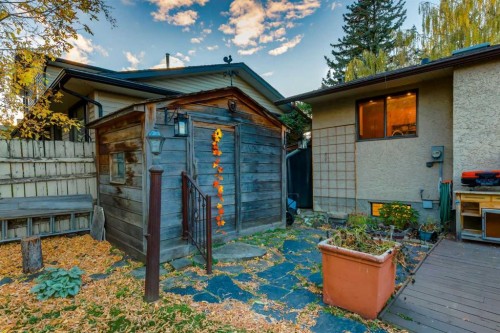 544 Brookmere Crescent Sw, Calgary, AB 