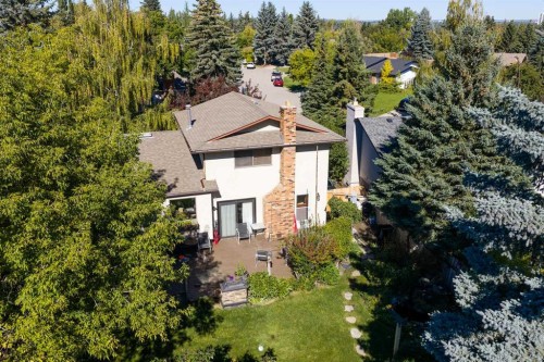 544 Brookmere Crescent Sw, Calgary, AB 