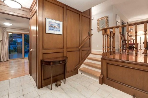 544 Brookmere Crescent Sw, Calgary, AB 
