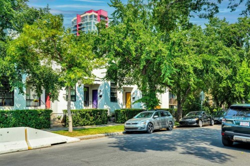 1042 13 Avenue Sw, Calgary, AB - Outdoor