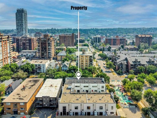 1042 13 Avenue Sw, Calgary, AB - Outdoor With View