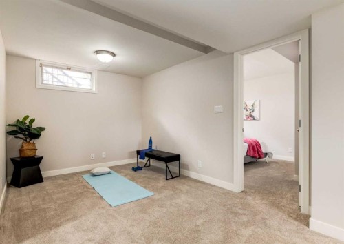 176 Mapleburn Drive Se, Calgary, AB - Indoor