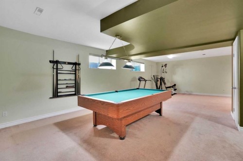 132 Evergreen Close Sw, Calgary, AB - Indoor Photo Showing Other Room
