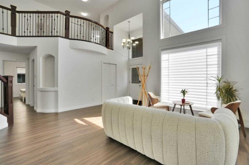 132 Evergreen Close Sw, Calgary, AB - Indoor